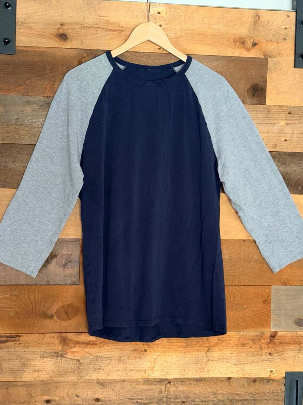 Lululemon Men's Blue Gray Raglan 3/4 Sleeve Size Large 0810
